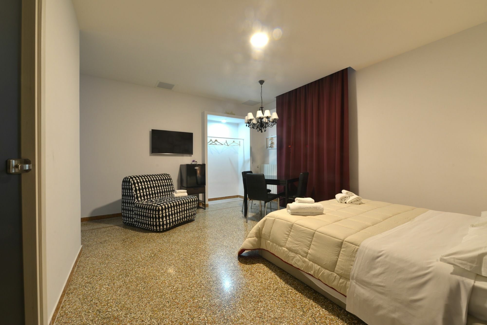 Napoli Central City Εξωτερικό φωτογραφία